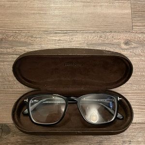 Tom Ford Eyeglasses (TF5355)